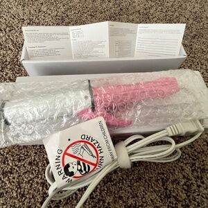 VAV "Magic Girl" Mini Hair Curler